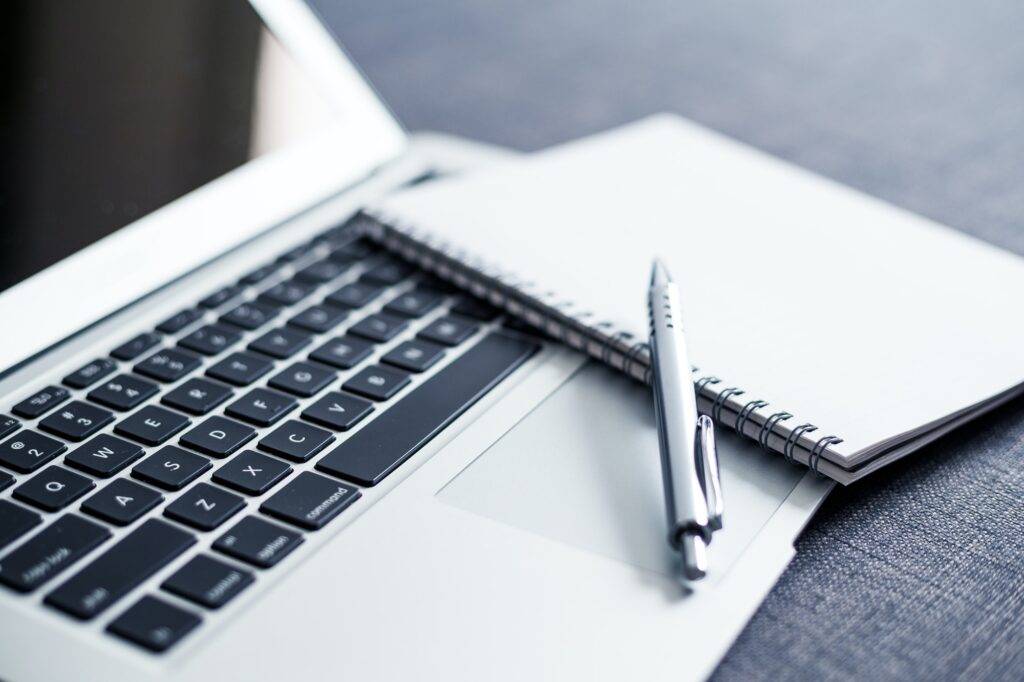 Social media device and stationary